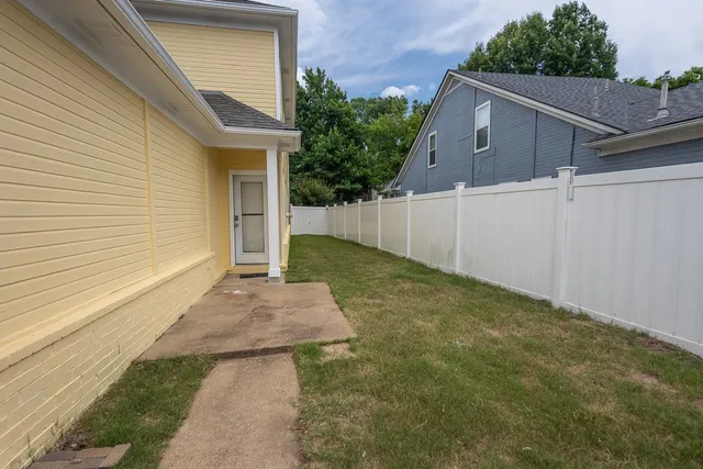 $389,000 | 1243 Island Harbor Drive, Memphis, TN 38103