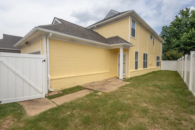 $389,000 | 1243 Island Harbor Drive, Memphis, TN 38103