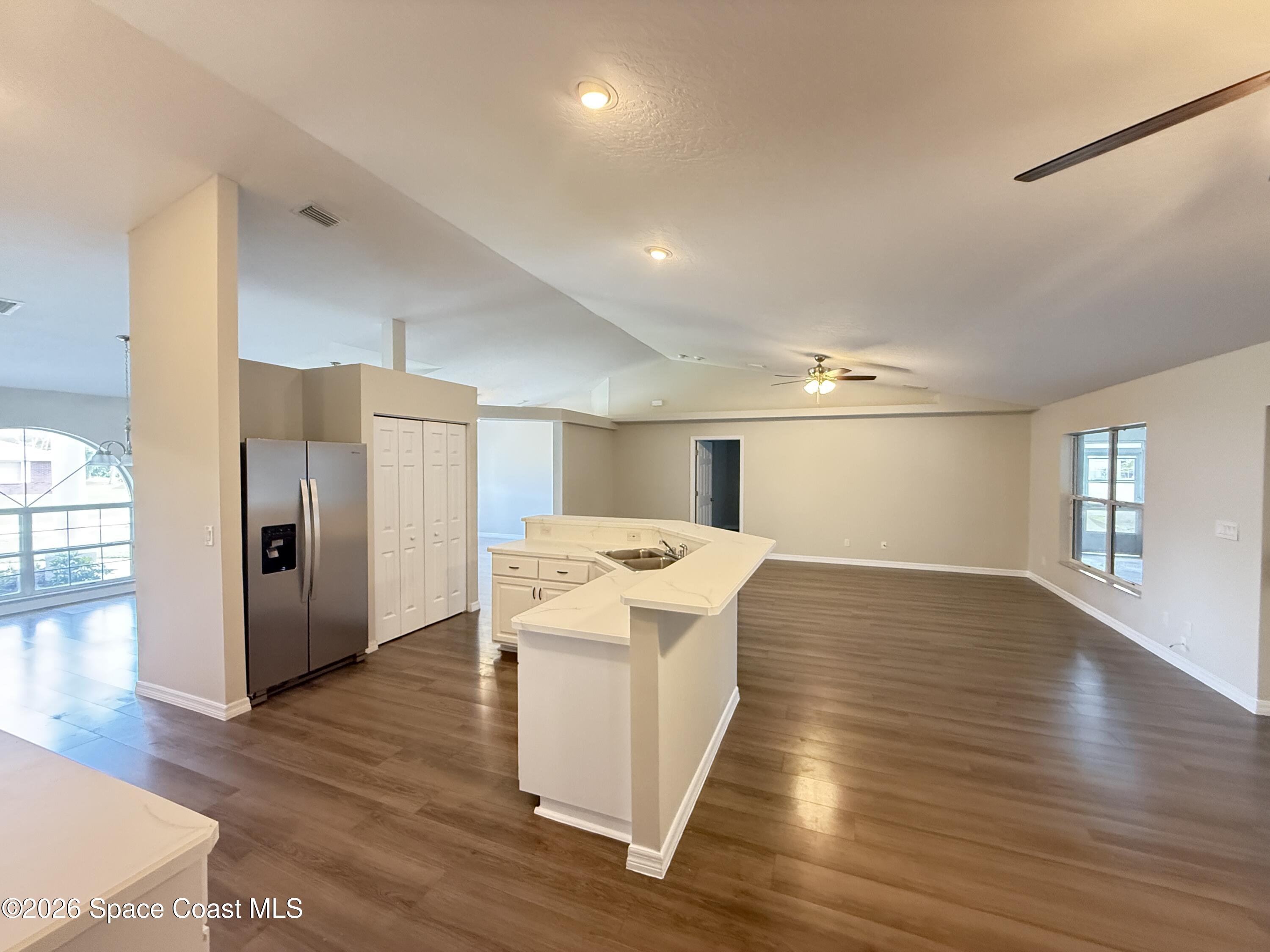 451 Hurst Road Northeast Palm Bay, FL 32907 - Photo 8 of 28 IMG_7575