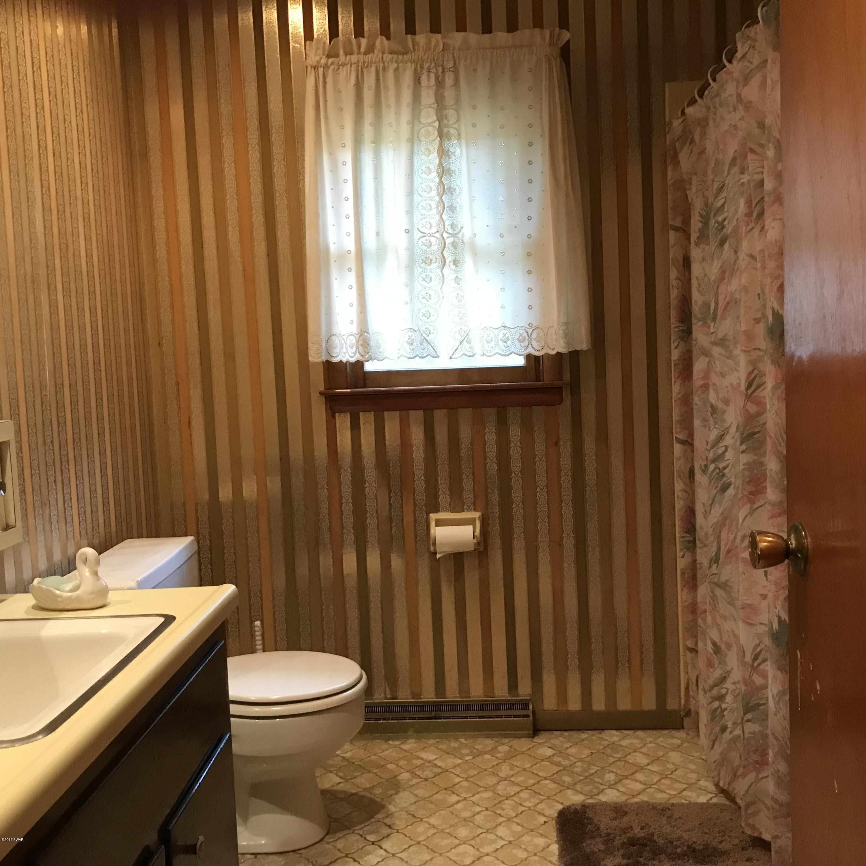 47 South Maplewood Road Monticello, NY 12701 - Photo 6 of 15