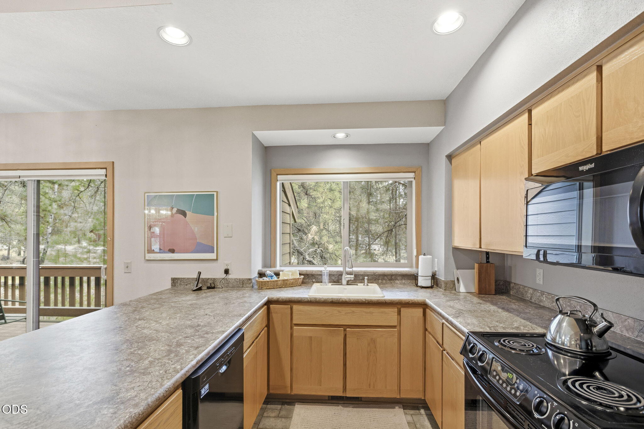 57342 Beaver Ridge Loop, Unit 18A Sunriver, OR 97707 - Photo 12 of 25