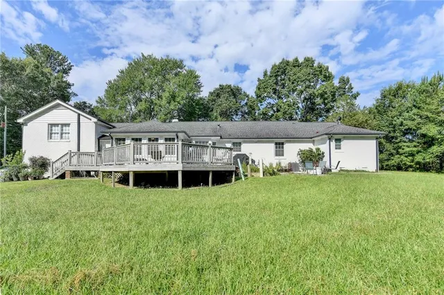 $749,000 | 4190 Beaver Road Southwest, Loganville, GA 30052