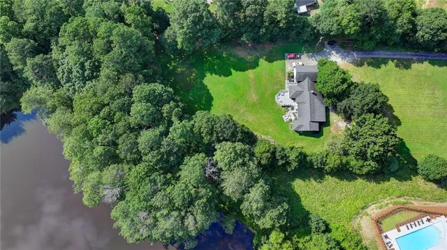 $749,000 | 4190 Beaver Road Southwest, Loganville, GA 30052