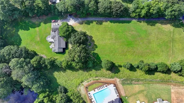 $749,000 | 4190 Beaver Road Southwest, Loganville, GA 30052