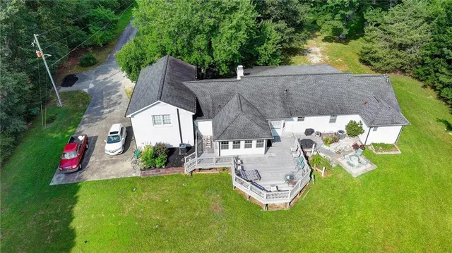 $749,000 | 4190 Beaver Road Southwest, Loganville, GA 30052