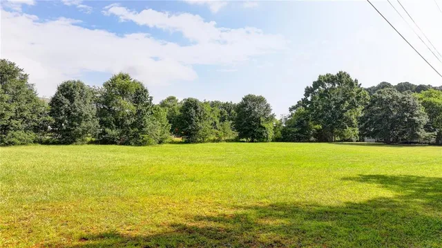 $749,000 | 4190 Beaver Road Southwest, Loganville, GA 30052