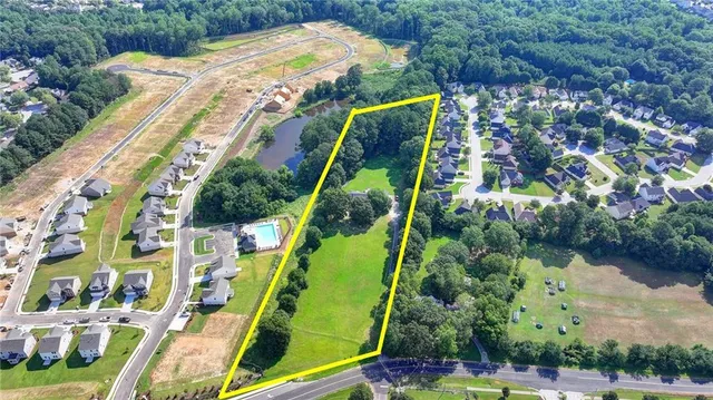 $749,000 | 4190 Beaver Road Southwest, Loganville, GA 30052