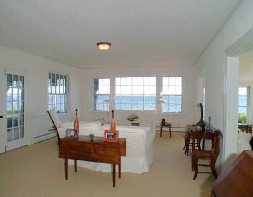 14 14th Avenue Warwick, RI 02886 - Photo 4 of 5 Other.