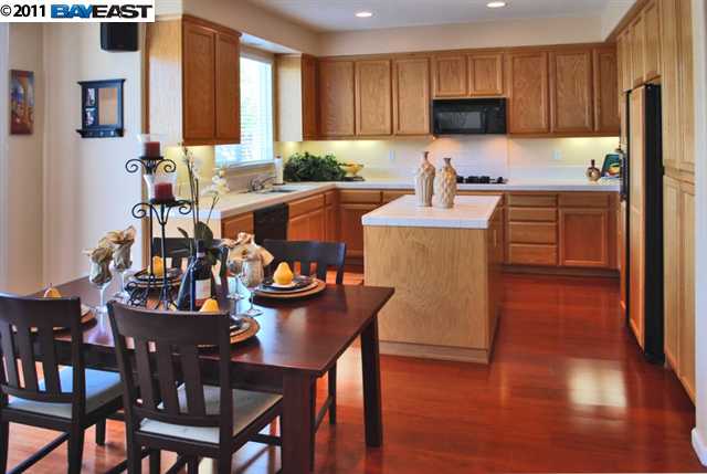 706 Pradera Way San Ramon, CA 94583 - Photo 4 of 13