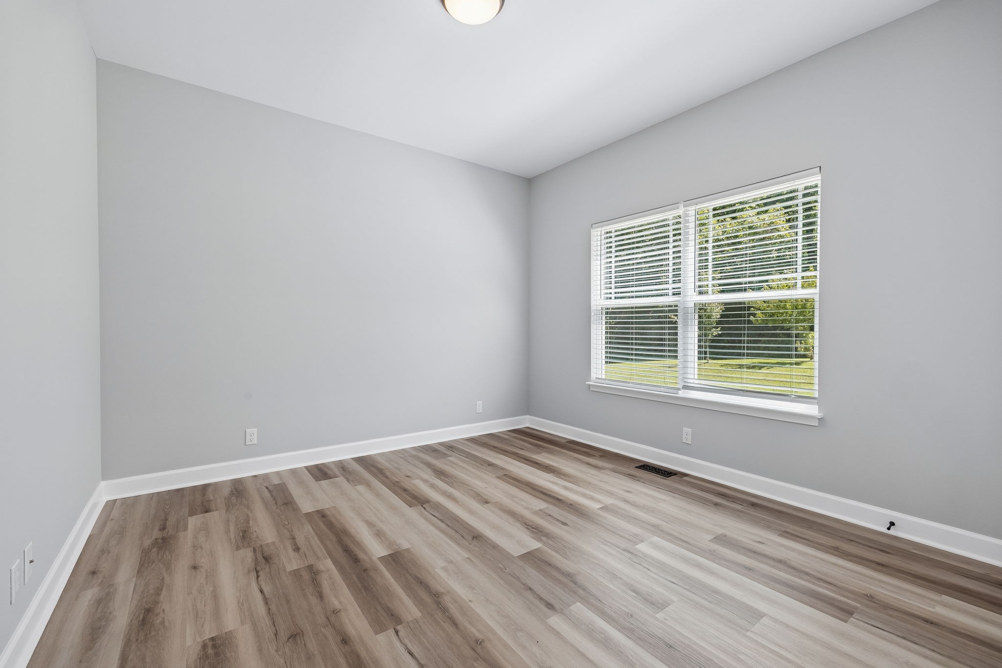 677 Steele Road Charlotte, TN 37036 - Photo 18 of 42 Gallery Image 18