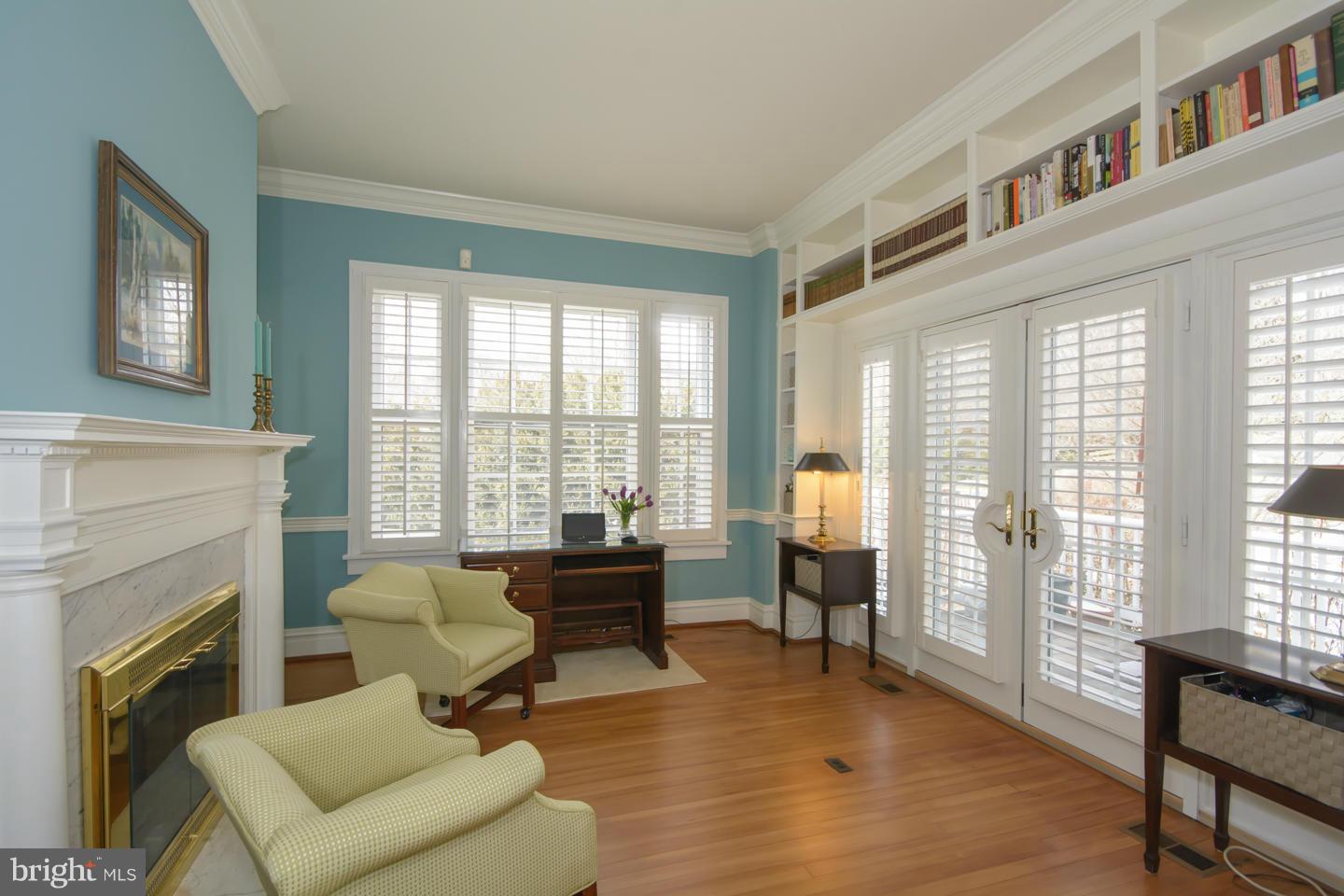 17542 Canby Road Leesburg, VA 20175 - Photo 12 of 30 Library