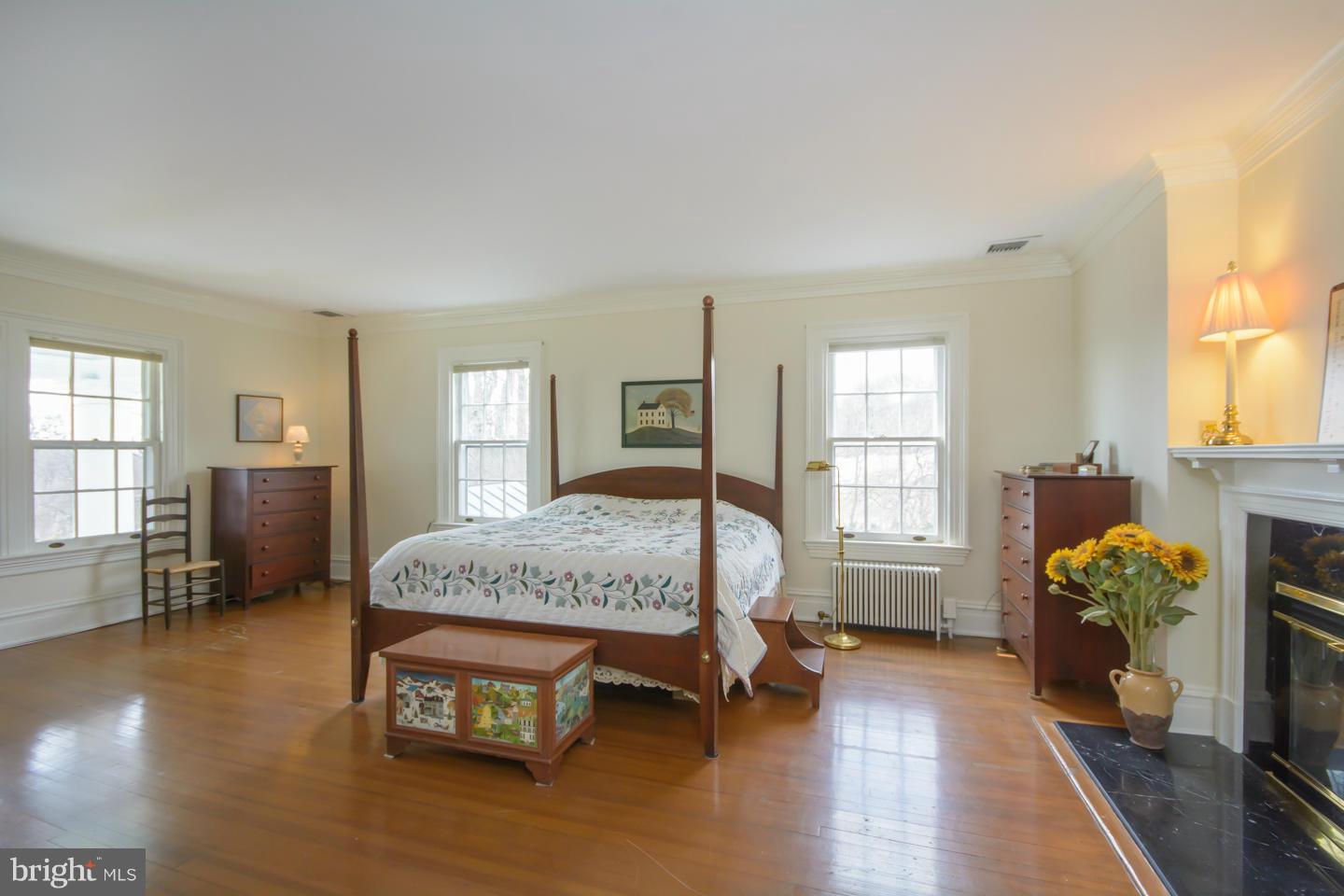 17542 Canby Road Leesburg, VA 20175 - Photo 18 of 30 Master Suite