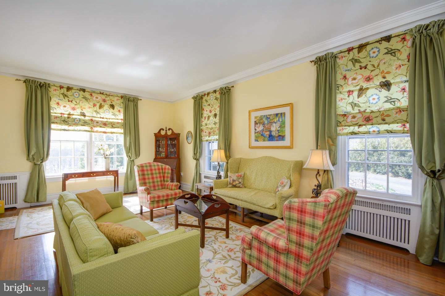17542 Canby Road Leesburg, VA 20175 - Photo 10 of 30 Formal Living Room