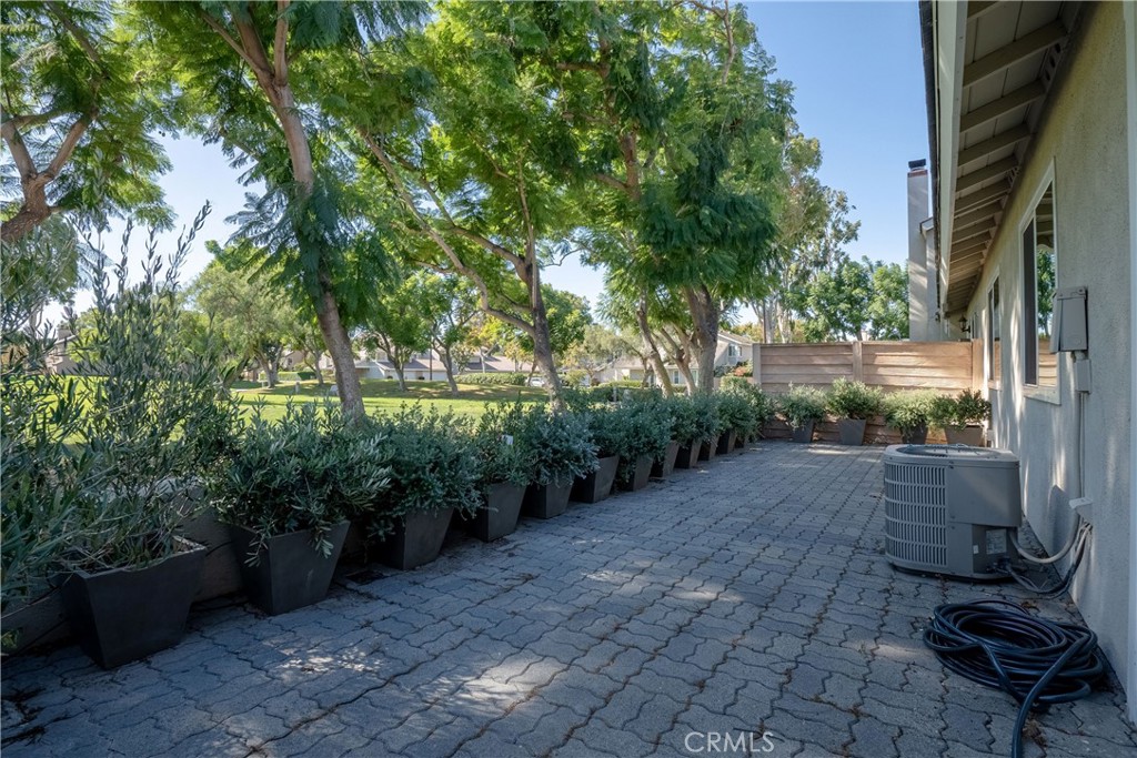 13 Brookmont, Unit 60 Irvine, CA 92604 - Photo 23 of 27 a view of a back yard