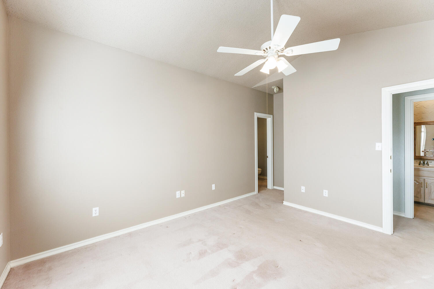 206 Collins Avenue Sundown, TX 79372 - Photo 44 of 82 .