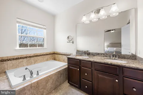 $535,000 | 915 Magnolia Blossom Court, Sykesville, MD 21784