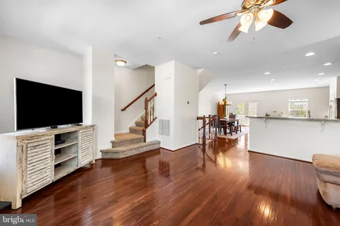 $535,000 | 915 Magnolia Blossom Court, Sykesville, MD 21784