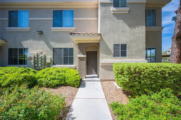 $299,900 | 9050 West Warm Springs Road, Unit 1164, Las Vegas, NV 89148