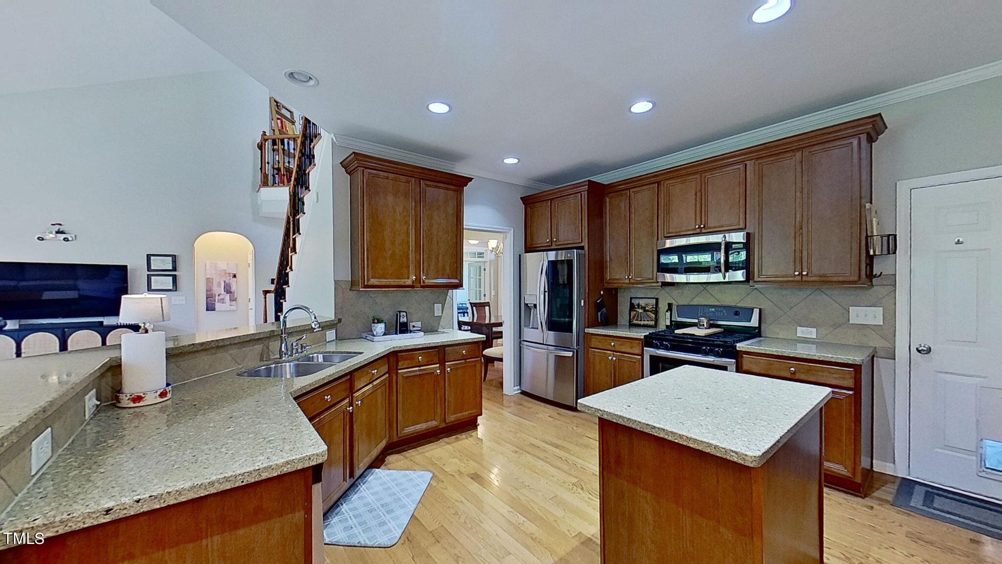 2711 Kinsley Place Raleigh, NC 27616 - Photo 11 of 77 Kitchen
