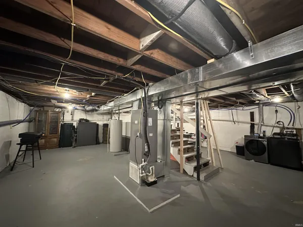 $199,900 | 8357 St Road West, Springville, IN 47462