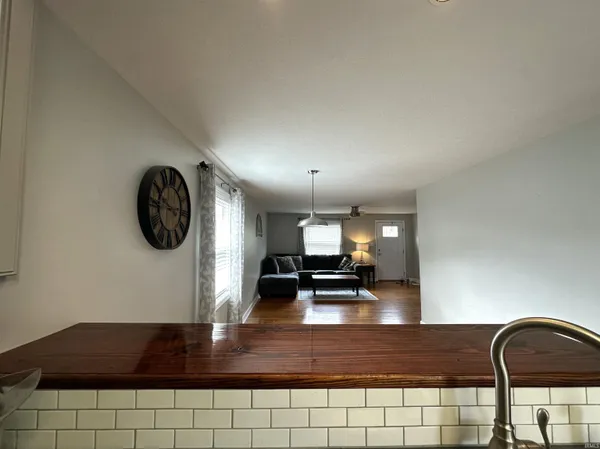 $199,900 | 8357 St Road West, Springville, IN 47462