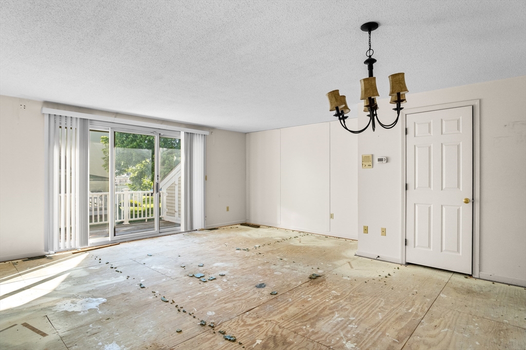 37 Constitution Lane, Unit 115 Danvers, MA 01923 - Photo 7 of 42