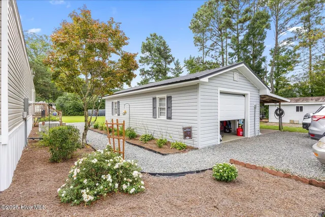 $190,000 | 446 Chicken Neck Road, Teachey, NC 28464