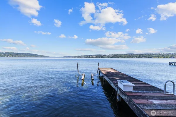 $1,300,000 | 11136 Rainier Avenue South, Seattle, WA 98178
