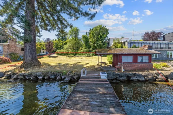 $1,300,000 | 11136 Rainier Avenue South, Seattle, WA 98178