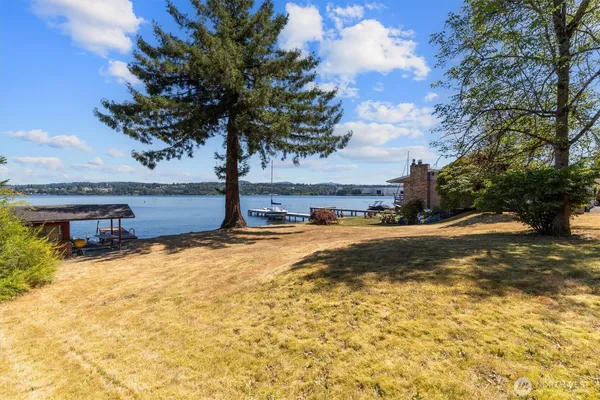 $1,300,000 | 11136 Rainier Avenue South, Seattle, WA 98178