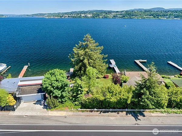 $1,300,000 | 11136 Rainier Avenue South, Seattle, WA 98178