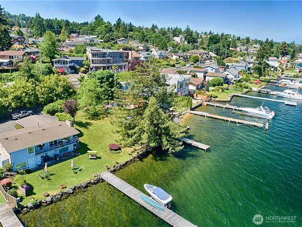 $1,300,000 | 11136 Rainier Avenue South, Seattle, WA 98178