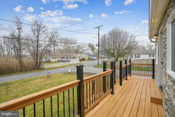 $2,695 | 3736 Beach Dr Boulevard, Edgewater, MD 21037