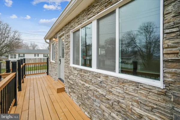 $2,695 | 3736 Beach Dr Boulevard, Edgewater, MD 21037