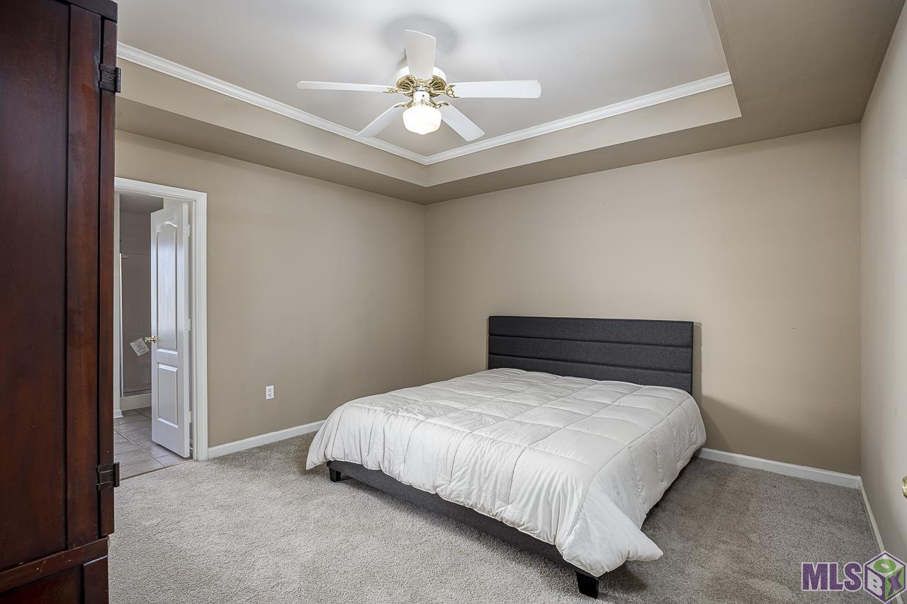 9815 Blakemore Avenue Baton Rouge, LA 70810 - Photo 17 of 34 Gallery Image 17