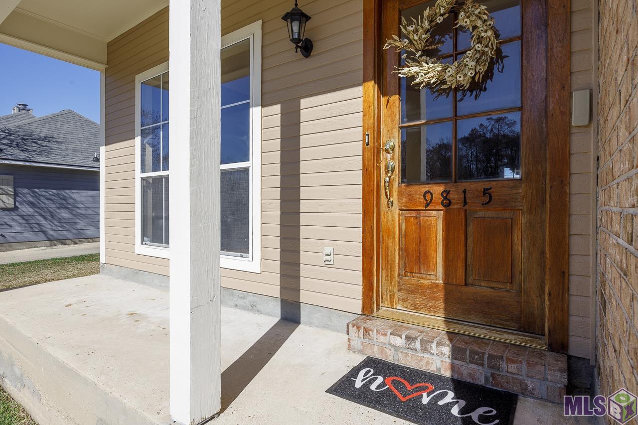 9815 Blakemore Avenue Baton Rouge, LA 70810 - Photo 3 of 34 Gallery Image 3