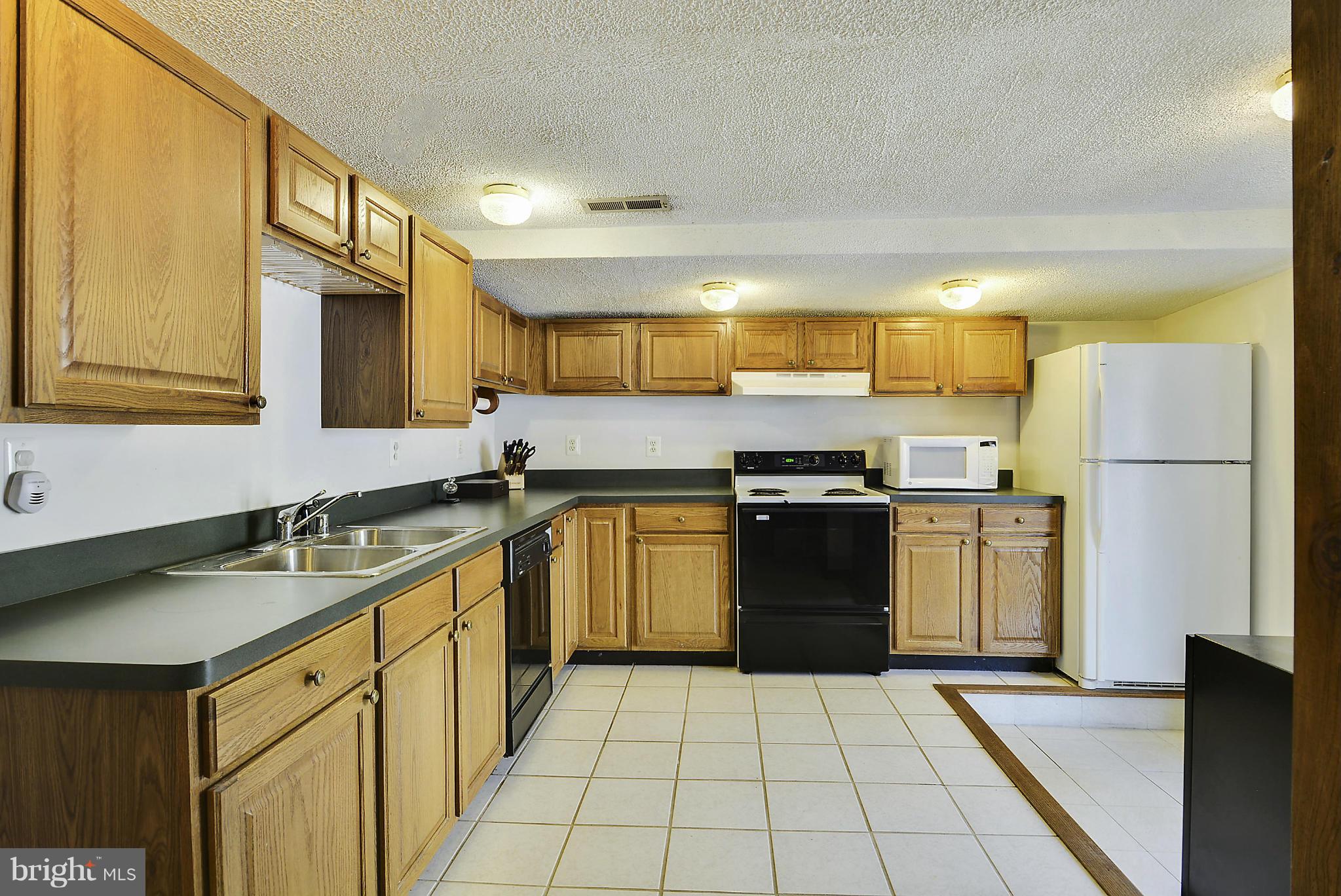 510 Forest Road Riva, MD 21140 - Photo 5 of 26 Kitchen