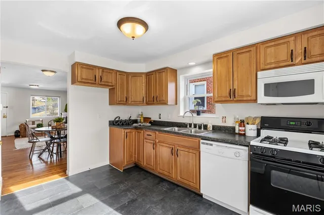 $225,000 | 7530 Williams Avenue, Maplewood, MO 63143