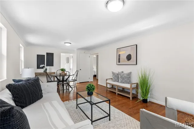 $225,000 | 7530 Williams Avenue, Maplewood, MO 63143