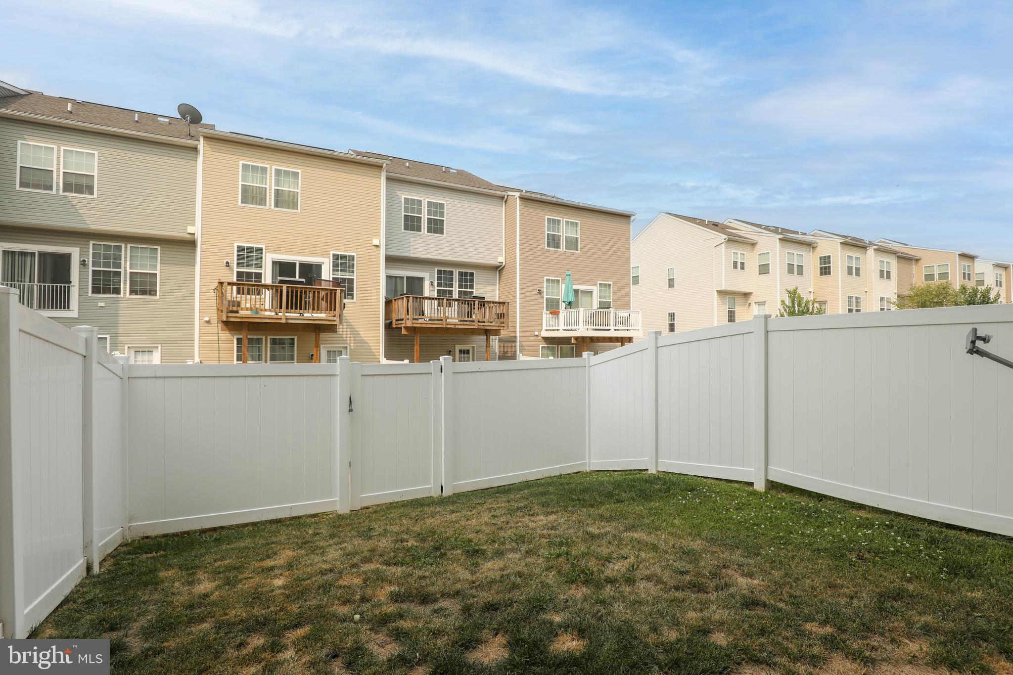 172 Schramm Loop Stephens City, VA 22655 - Photo 4 of 34