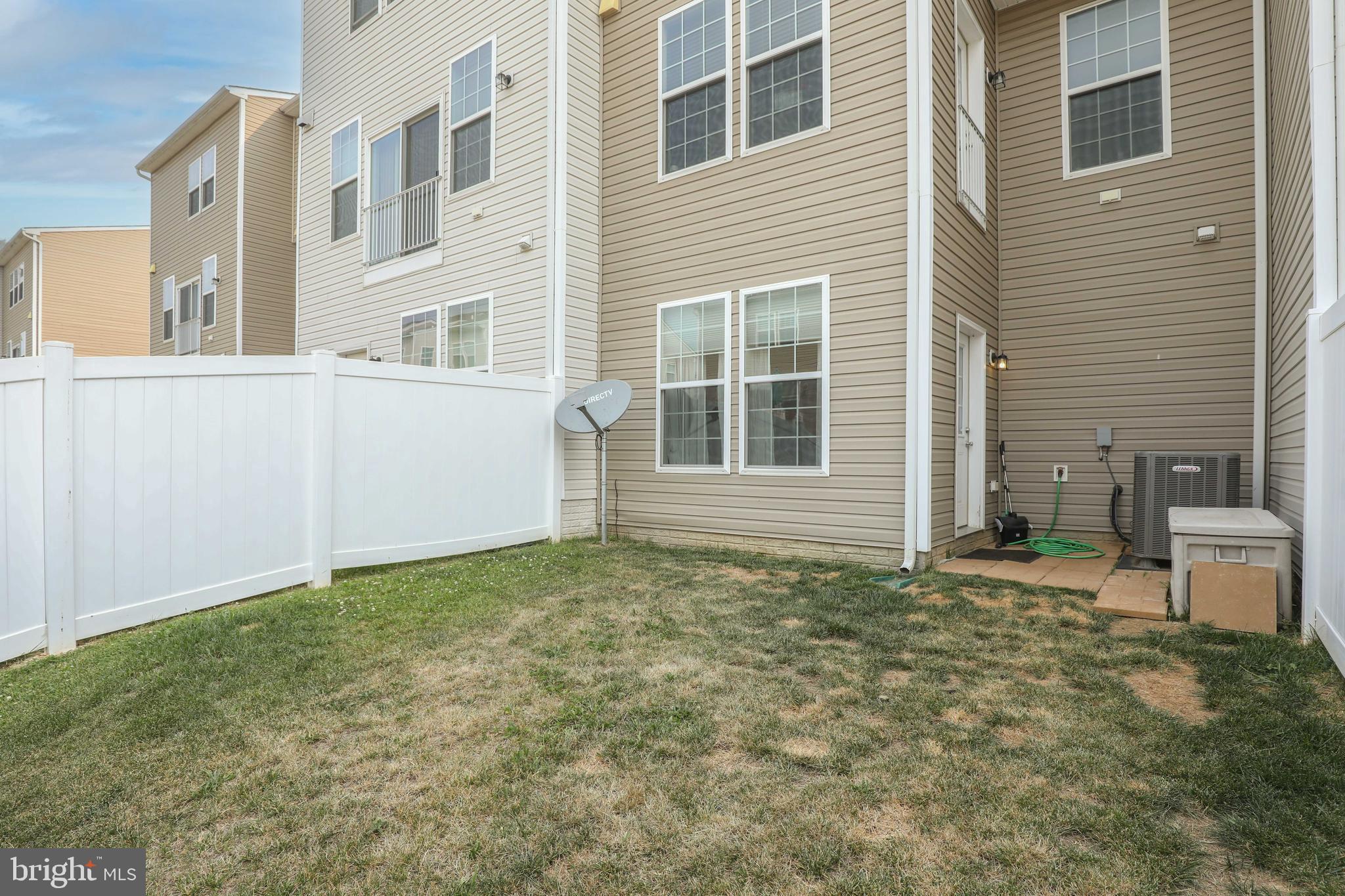 172 Schramm Loop Stephens City, VA 22655 - Photo 5 of 34