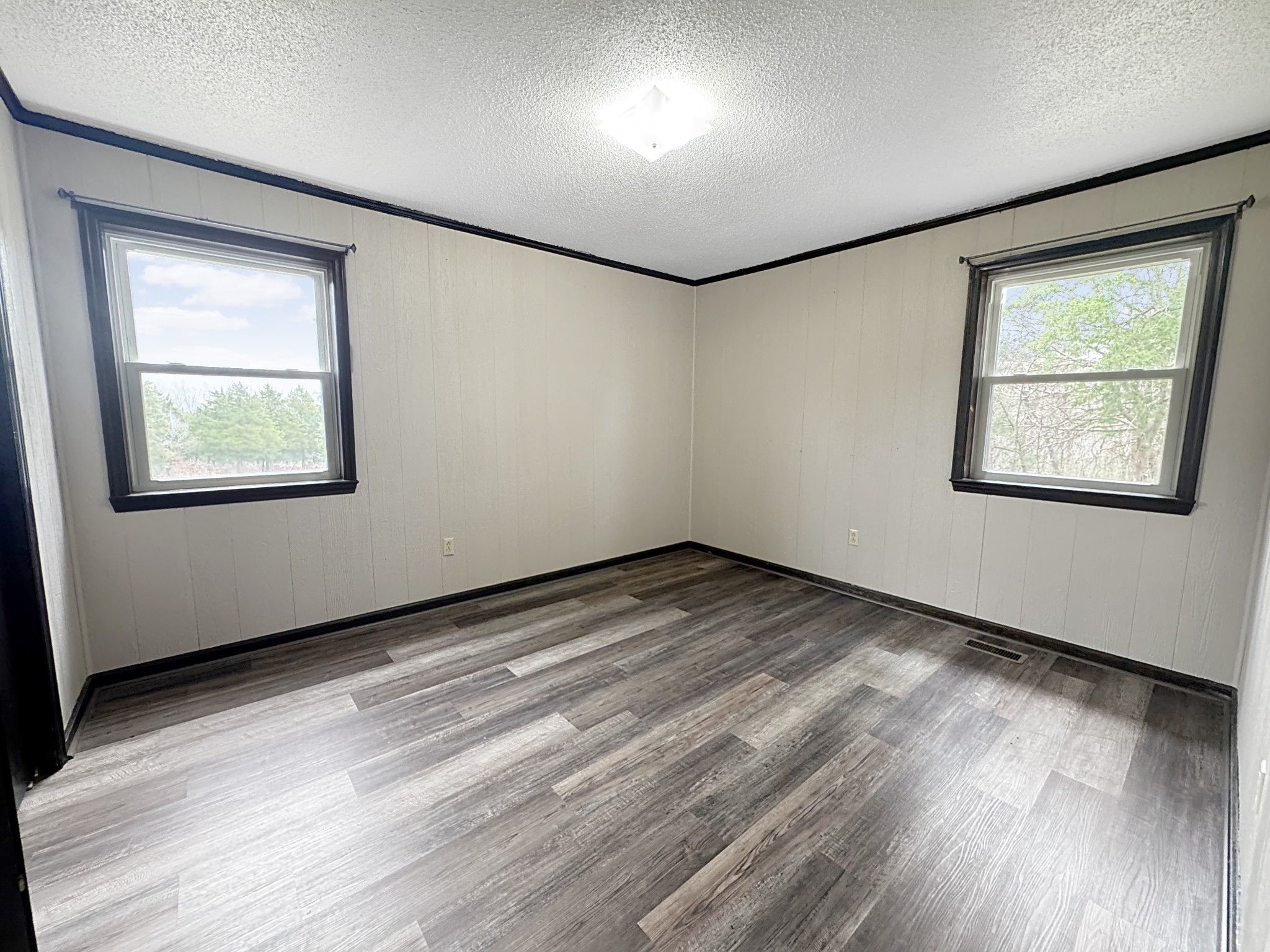 2289 Cumberland City Road Dover, TN 37058 - Photo 9 of 27