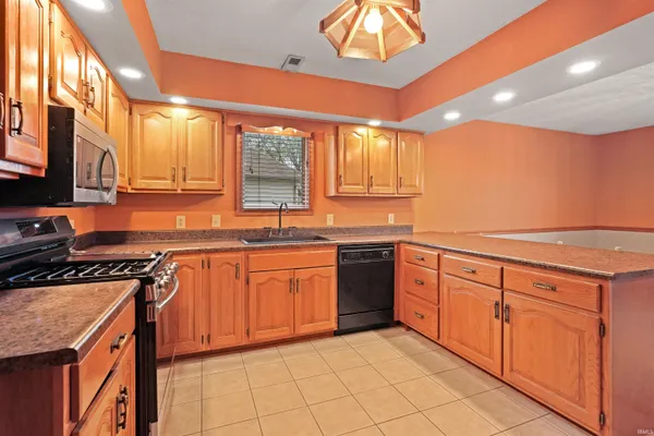 $295,000 | 6304 Baychester Drive, Fort Wayne, IN 46815