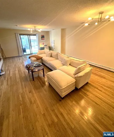 $2,800 | 213 69th Street, Guttenberg, NJ 07093