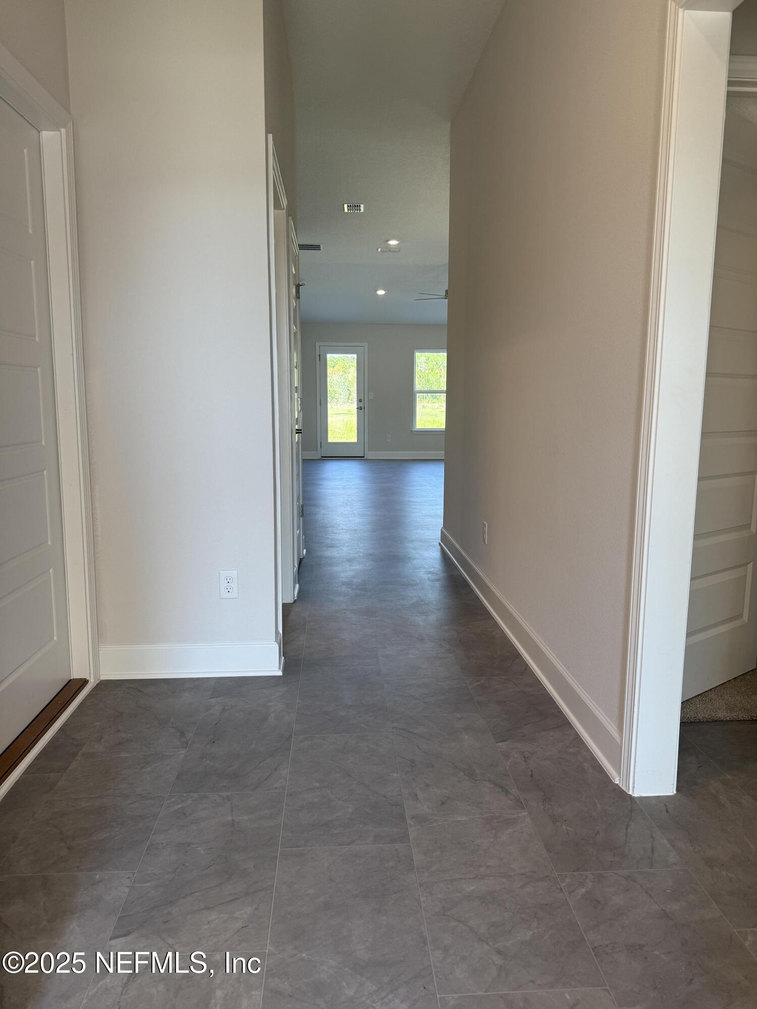 8195 Elsdon Street Jacksonville, FL 32219 - Photo 4 of 32 IMG_0678