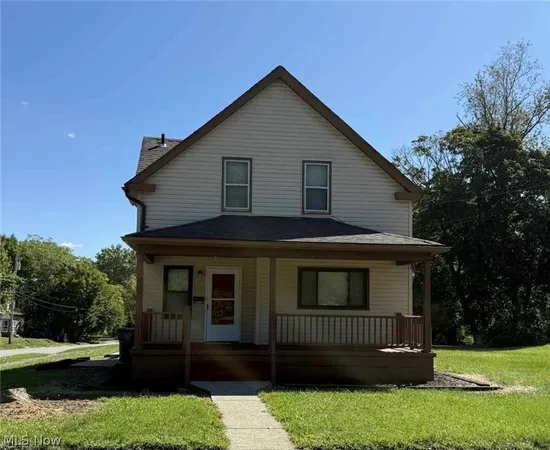 $105,000 | 217 South Jackson Street, Youngstown, OH 44506