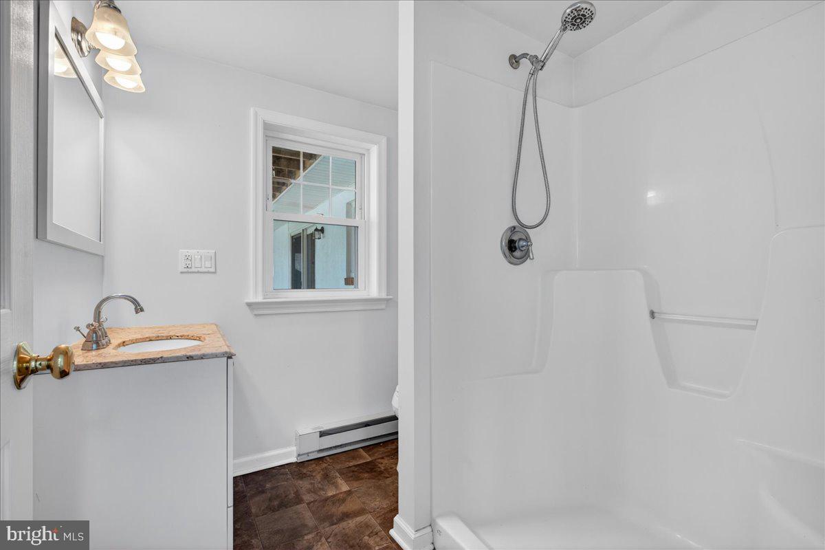 1424 Oakwood Road Coatesville, PA 19320 - Photo 27 of 41 Bedroom 4 full ensuite bath