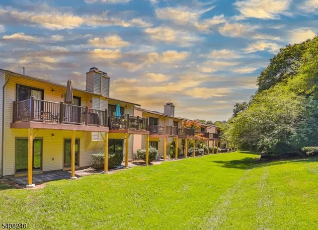 $2,900 | 2015 Spruce Hills Drive, Glen Gardner, NJ 08826