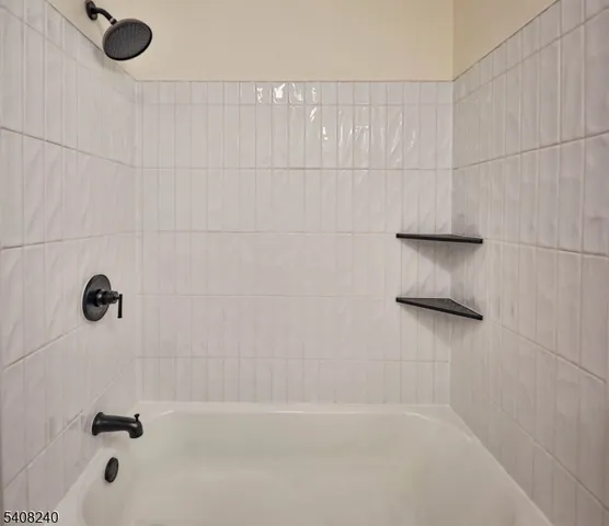 $2,900 | 2015 Spruce Hills Drive, Glen Gardner, NJ 08826