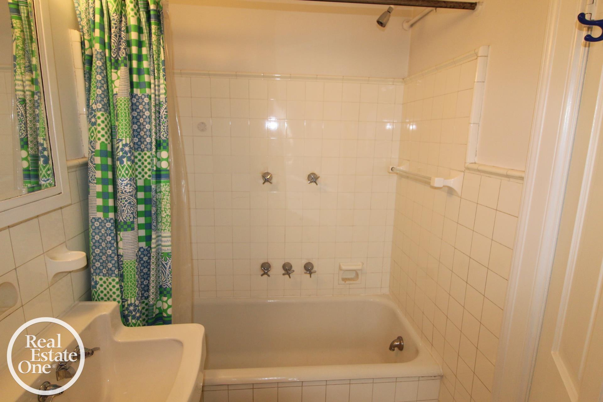 93 Moran Road Grosse Pointe Farms, MI 48236 - Photo 37 of 71